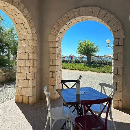 Doris, Amadria Park Apartman *